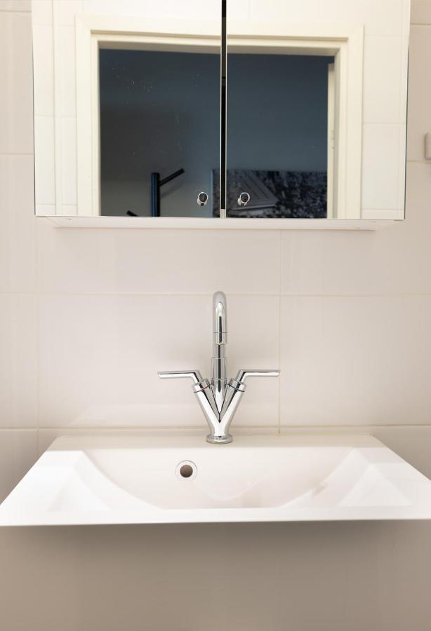 2Ndhomes Bright & Modern 1Br Home In Ullanlinna Ελσίνκι Εξωτερικό φωτογραφία